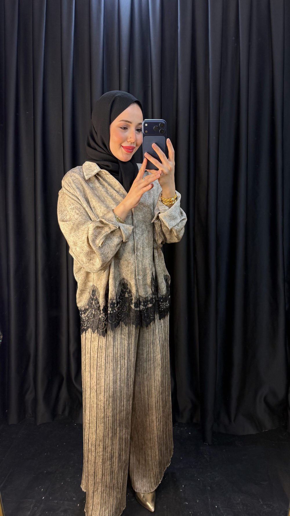 DUBAİ İPEĞİ VİZON TAKIM