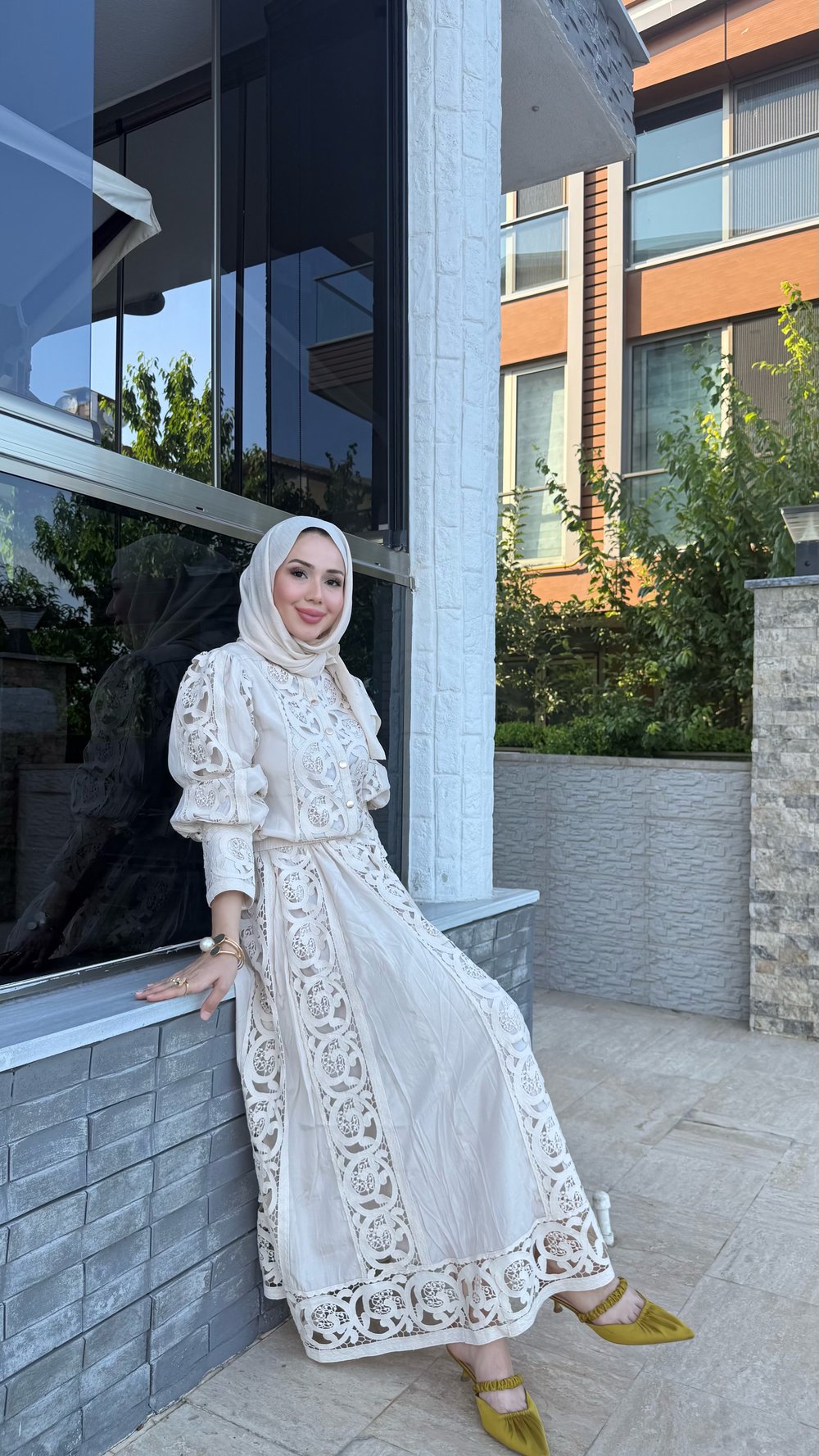 FRANSIZ DANTELİ ETEKLİ TAKIM
