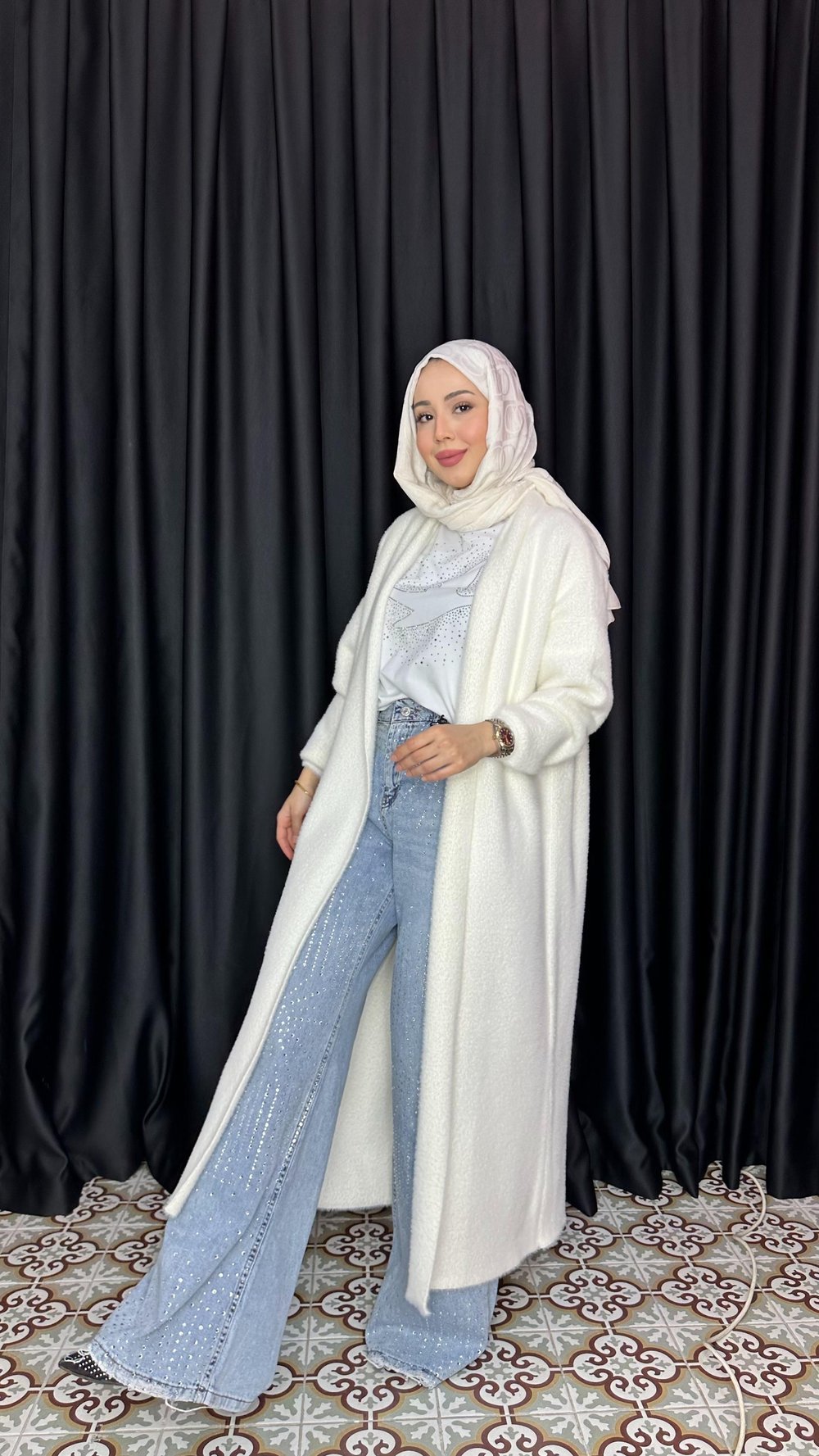 BEYAZ ANGORA HIRKA