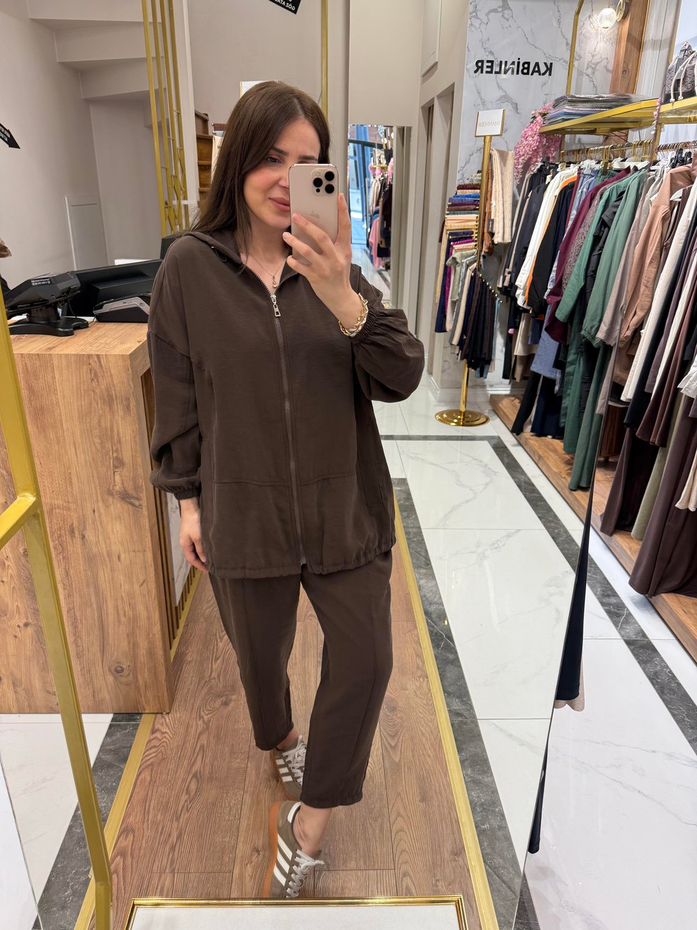 KESİK DETAYLI BOMBER TAKIM KAHVE