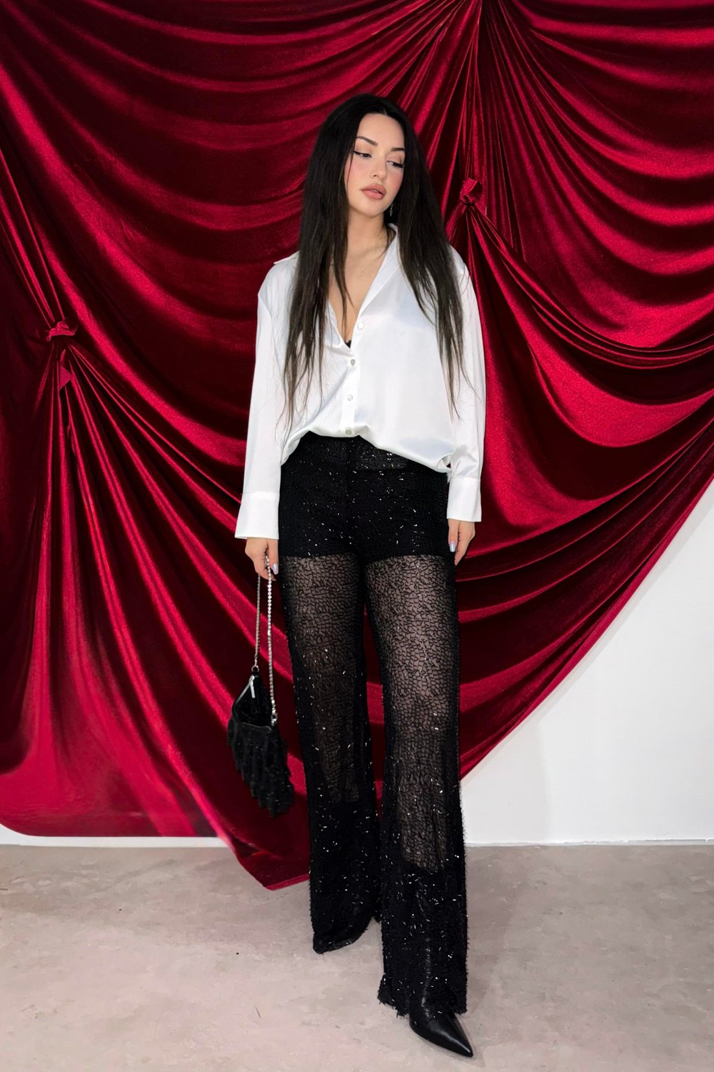 Boncuk İşlemeli Şort Astarlı Pantolon 