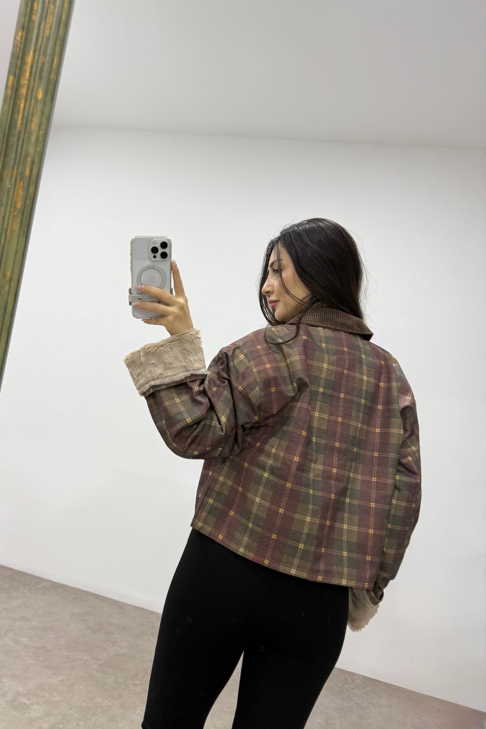 Bordo Ekoseli İçi Polar Kürklü Su Geçirmez Mont