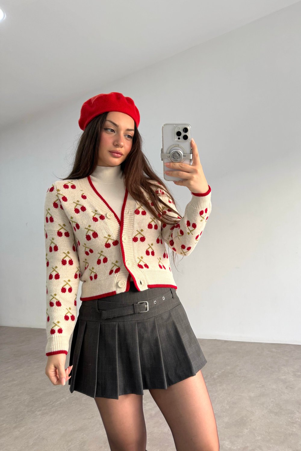 Kiraz Desenli Triko Hırka 