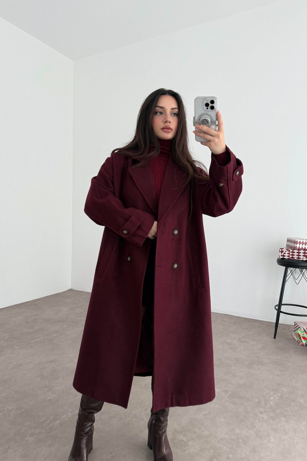 Oversize Kesim Düğmeli Kruvaze Bordo Kaban