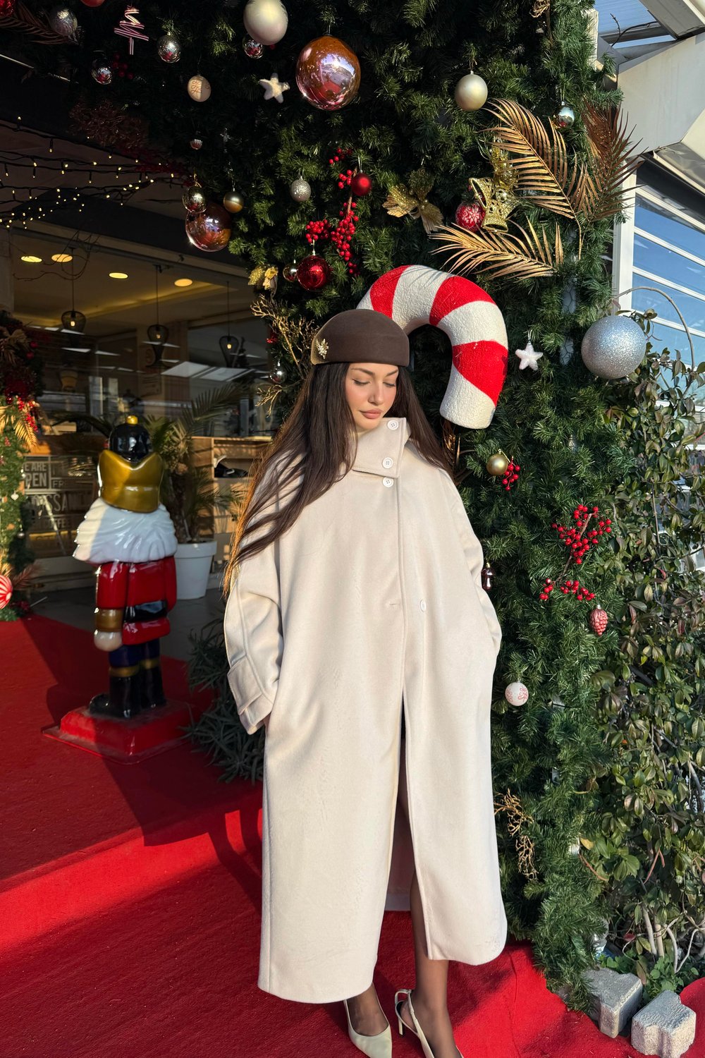 Premium Diana Dik Yakalı Kaşe Kaban Ekru