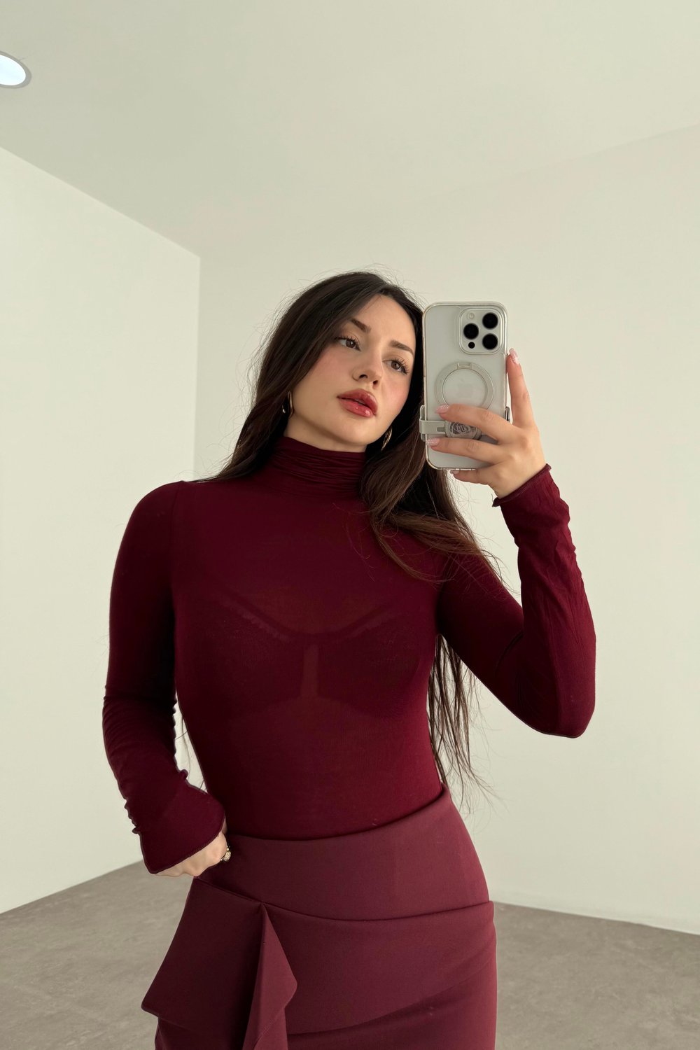 Yarı Transparan Basic Boğazlı Bordo Body