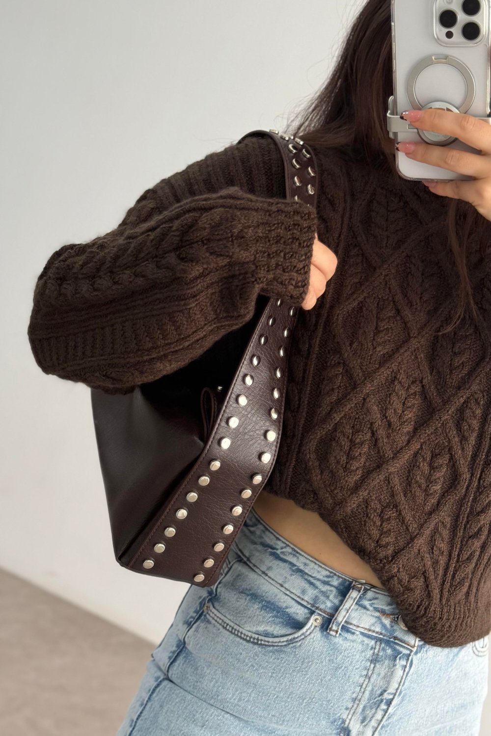 Zımbalı Deri Baget Acı Kahve Çanta