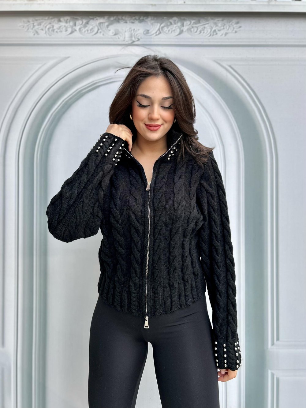 SİYAH.FERMUARLI.PREMİUM.HIRKA