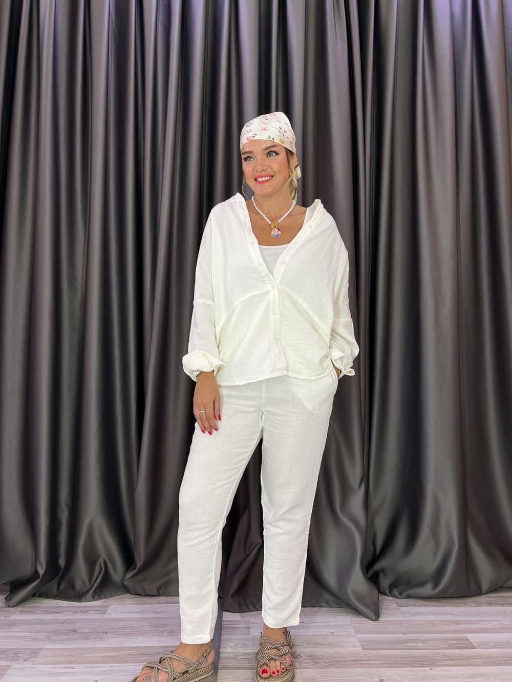 Beyaz Müslin Beli Lastikli Havuç Model Pantolon