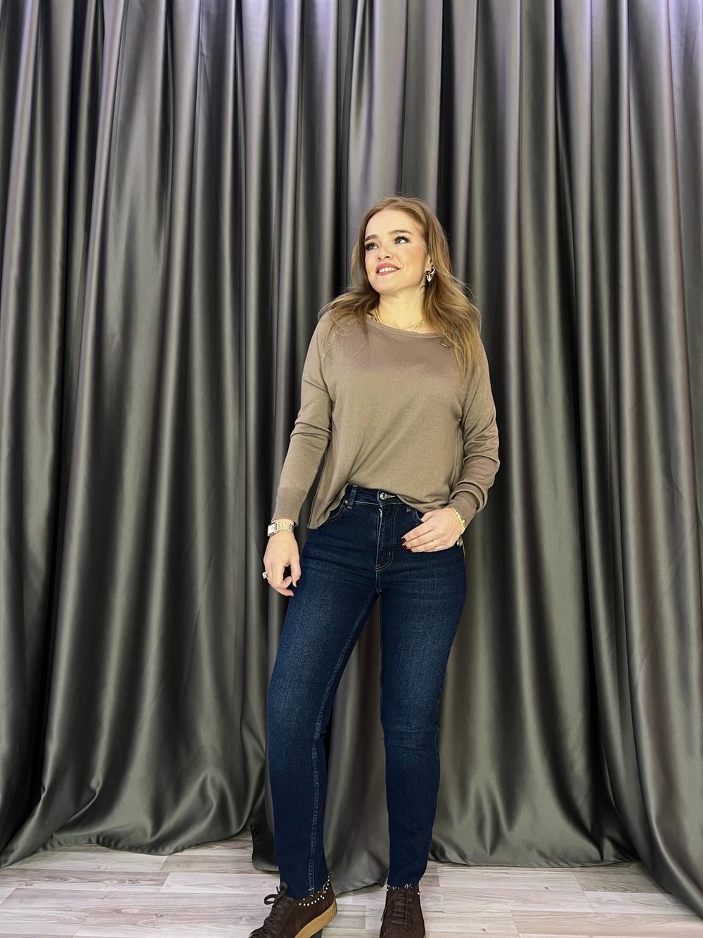 Kesik Paça Taşlanmış Likralı Mavi Boy Fit Jean