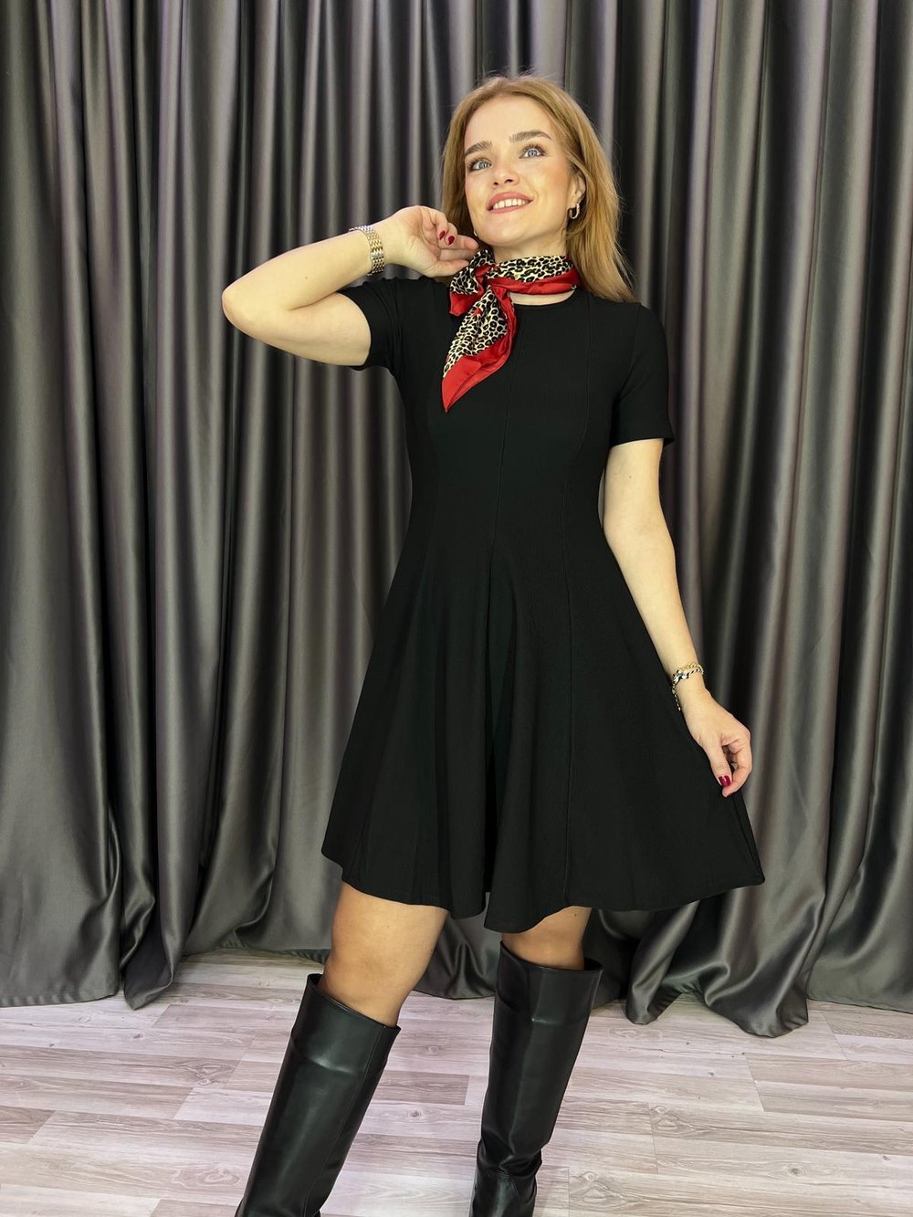Zr Model Kısa Kol Ottoman Kumaş Siyah Elbise