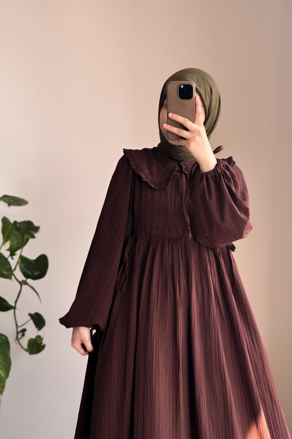 ANDE TESETTÜR, Gülbeşeker Elbise, Gülbeşeker Elbise- Acı kahve
