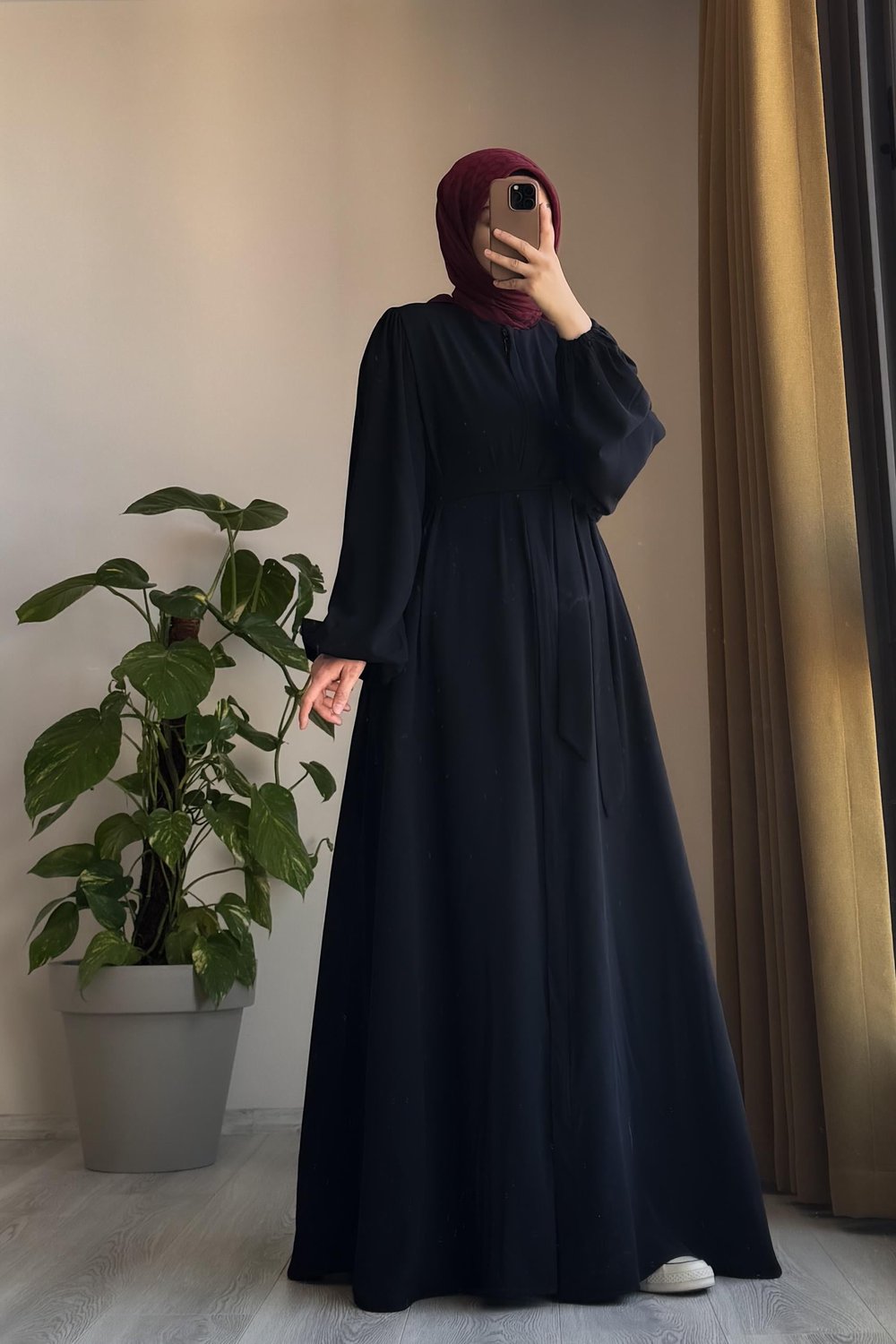 Letisya Ferace - Siyah