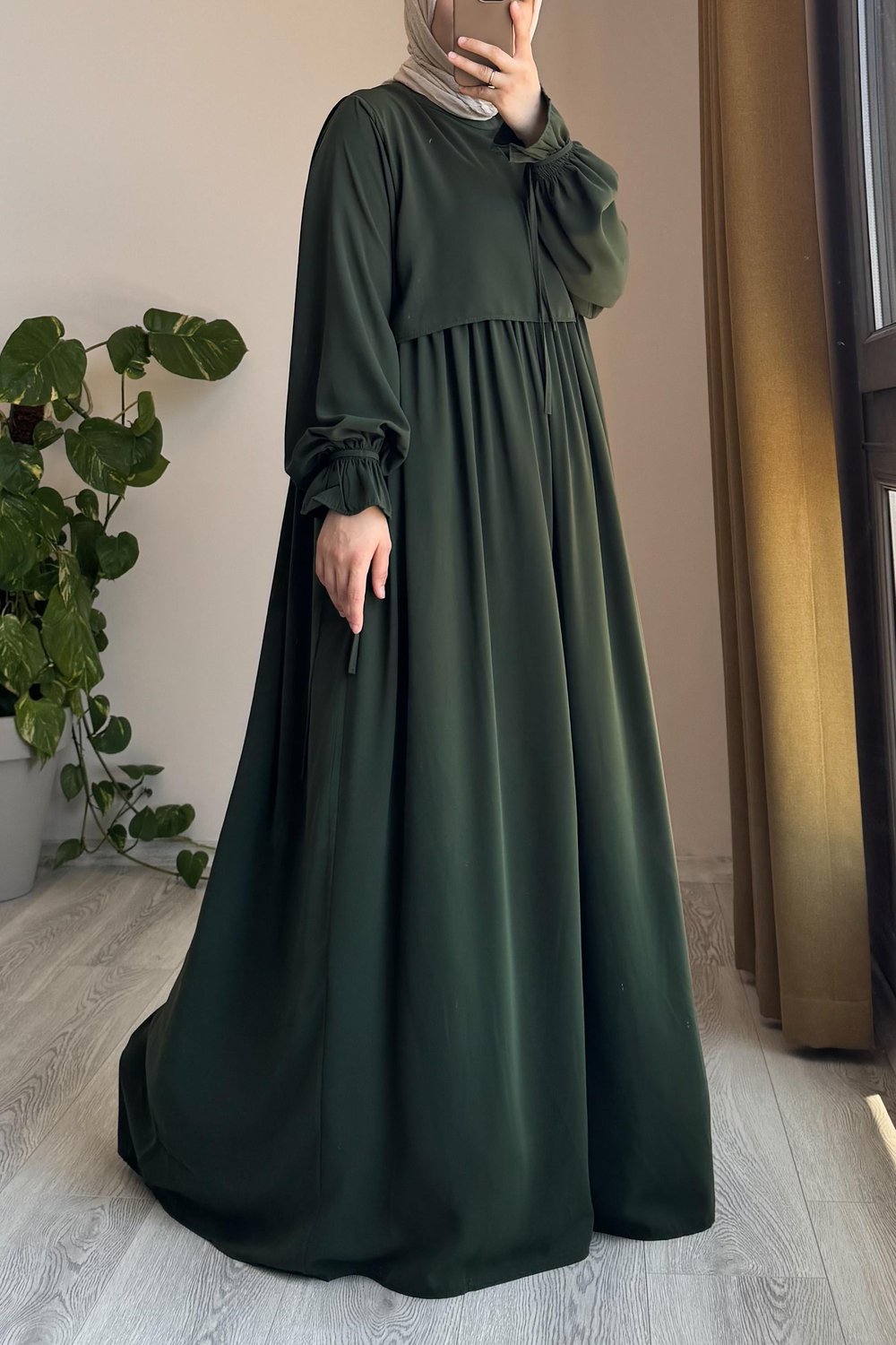 Manolya Elbise - Zümrüt yeşil
