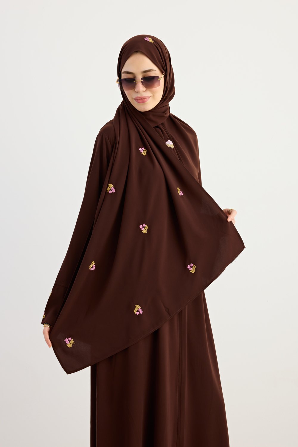 Serpme Çiçek Nakışlı Abaya - Acı kahve