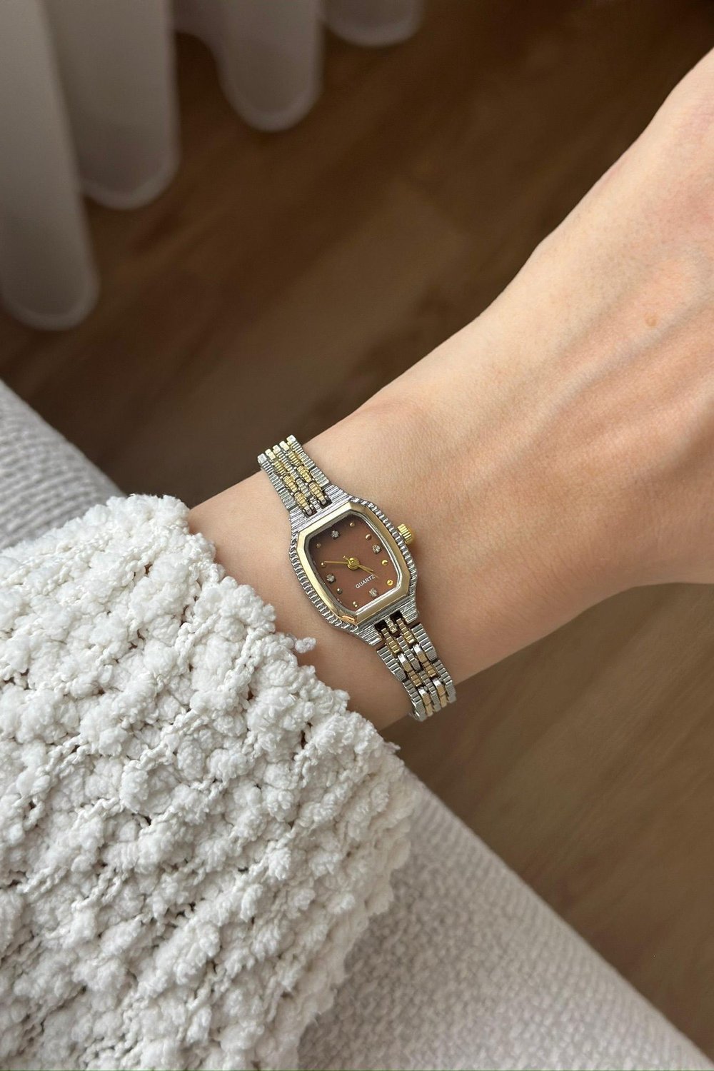 Ande Tesettür, Vintage Saat, Vintage Saat - 001