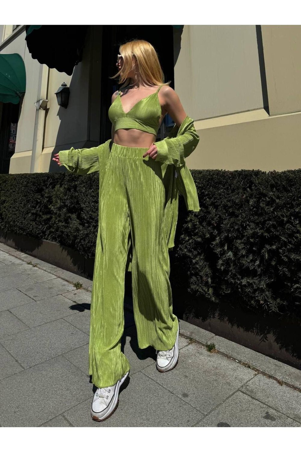  Fıstık Yeşili Pantolon Gömlek Büstiyer Crop Takım