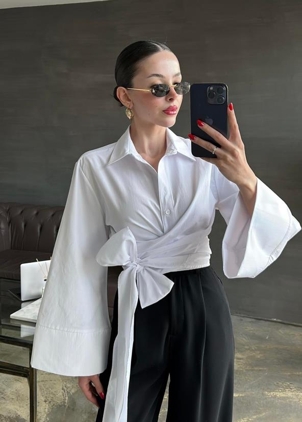 Bağlama Detaylı Beyaz Poplin Gömlek  Oversize Taş Detaylı Beyaz Poplin Gömlek