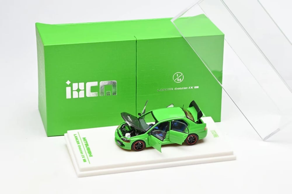 IHCM 1:64 MITSUBISHI LANCER EVIUTION IX GSR GREEN