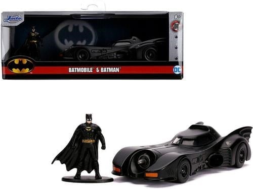 Jada Toys 1:32 Batmobile with Batman Figure