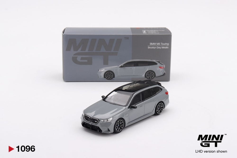 Mini GT BMW M5 Touring Brooklyn Grey Metallic //1096