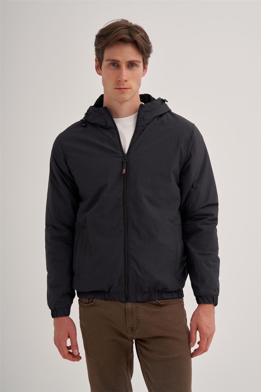 CAZ 10200 CRINKLE MONT