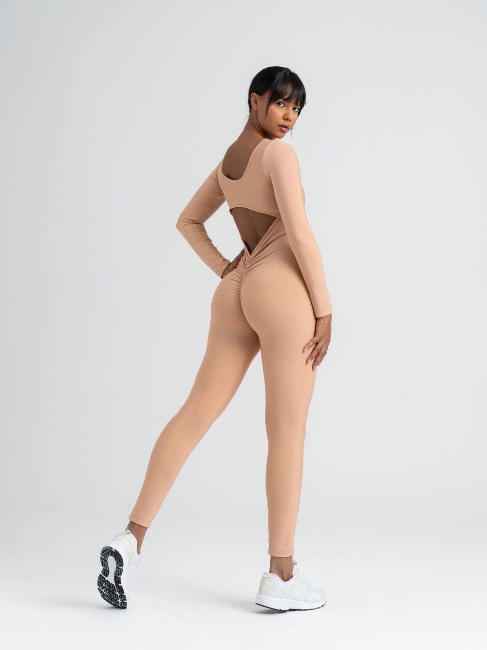 Scrunch Butt Uzun Kollu Tulum Ten Rengi 2507