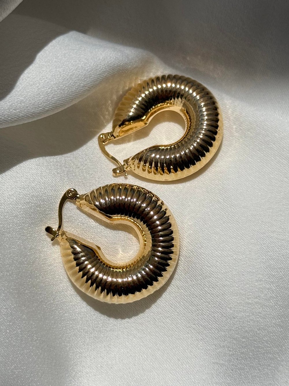 Oring Çizgili Küpe