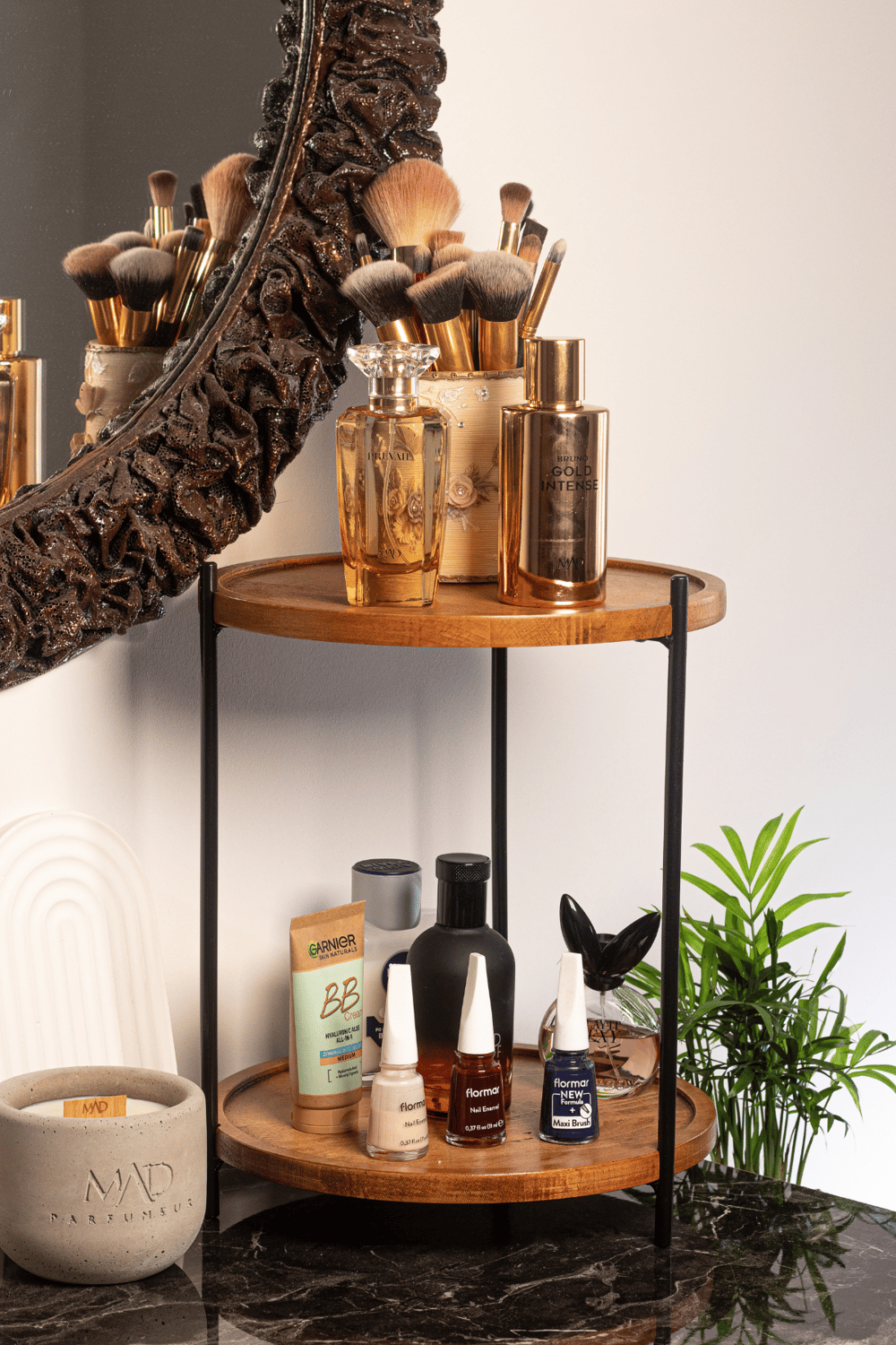 2 Katlı Yuvarlak Metal Stantlı Ahşap Banyo Düzenleyici Organizer Takı Standı