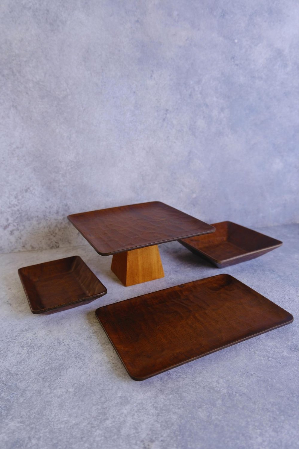 4 Lü Ligna Ahşap Rölyefli Dikdörtgen Sunum Seti (22 Piramit, 16x26, 18x18, 12,5x17) Cm Servis Seti