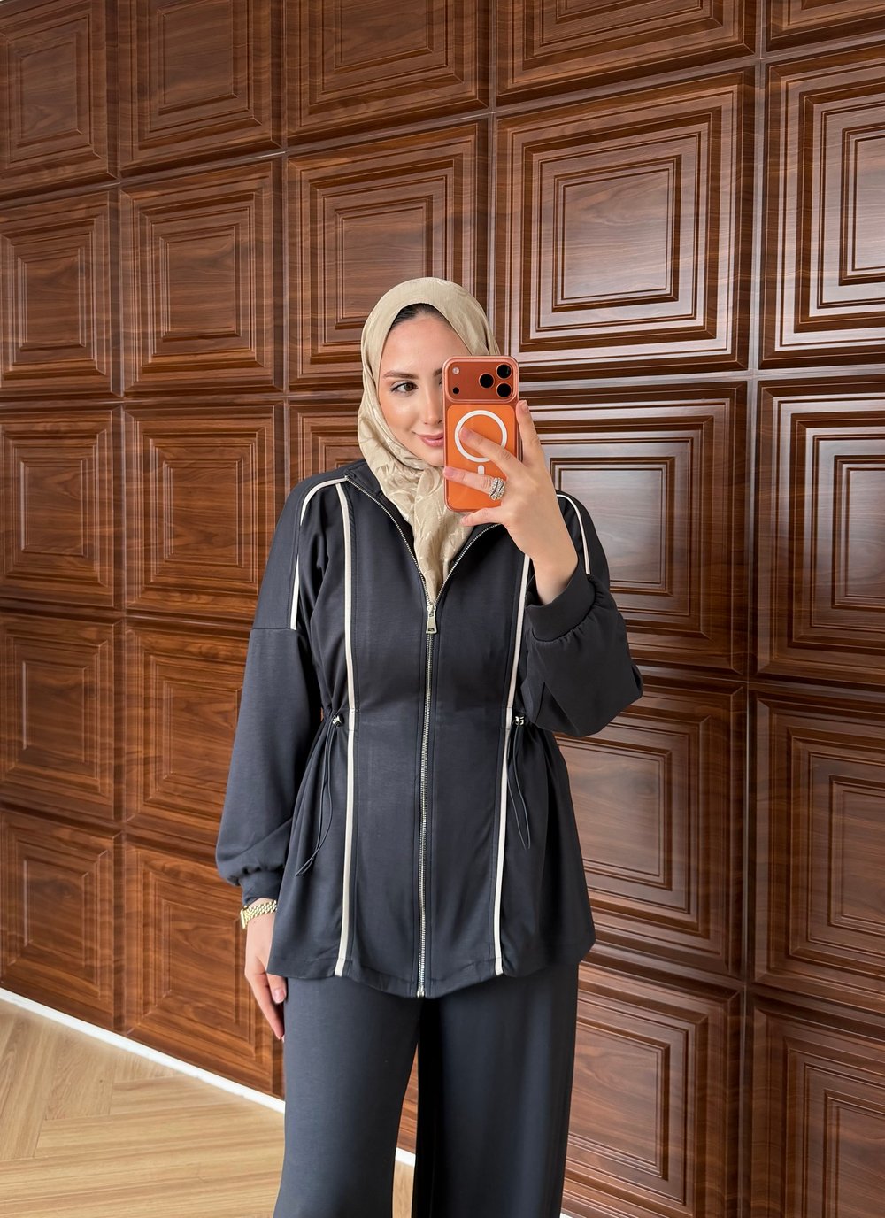BELİ BÜZGÜLÜ ŞERİTLİ OYSH TAKIM ANTRASİT