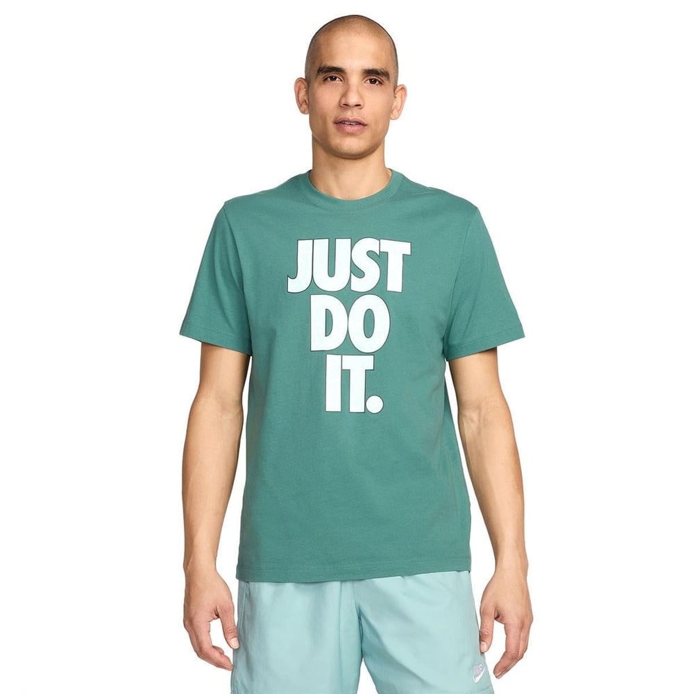 Nike Sportswear Erkek Günlük Stil T-Shirt - FQ3796