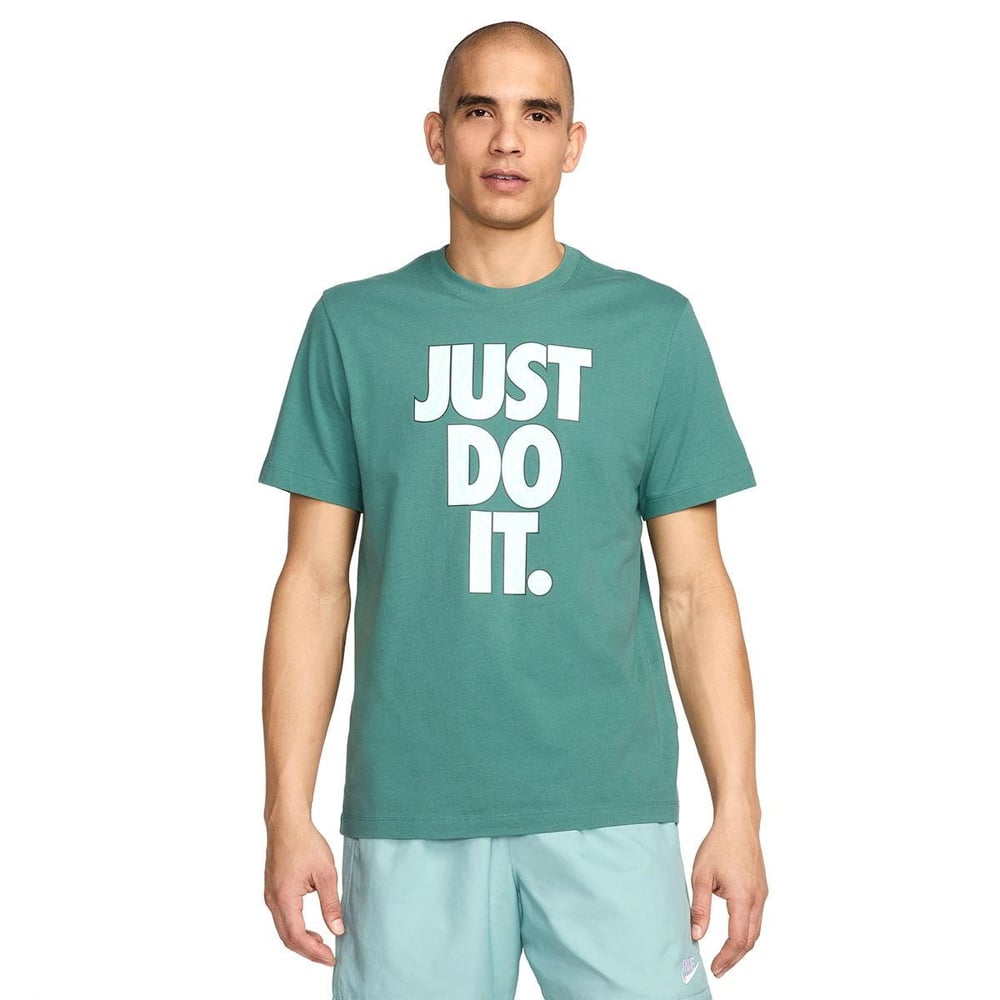Nike Sportswear Erkek Günlük Stil T-Shirt - FQ3796
