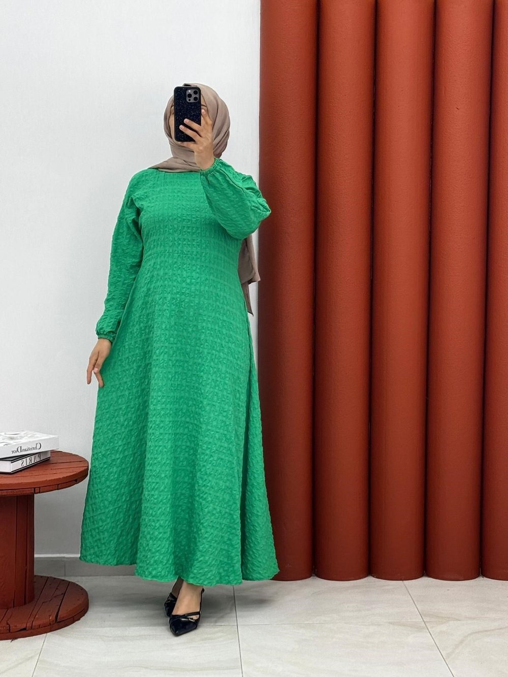 0195 Gofre elbise yeşil