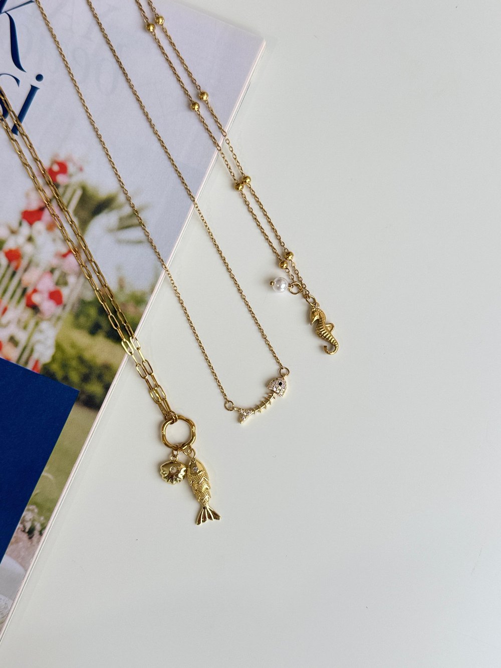 Çelik Taşlı Balık Kolye