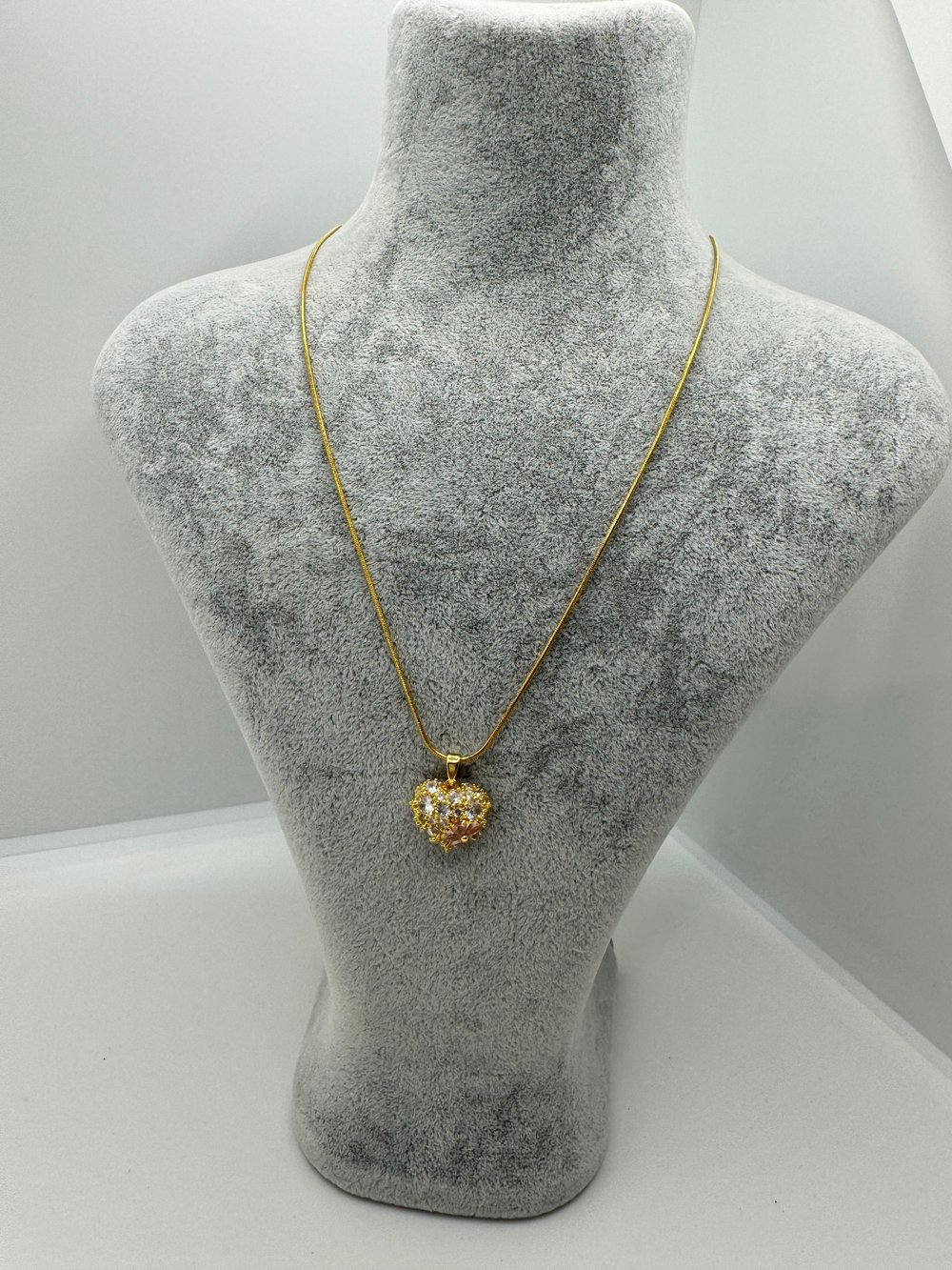 Çelik Taşlı Kalp Kolye (gold)