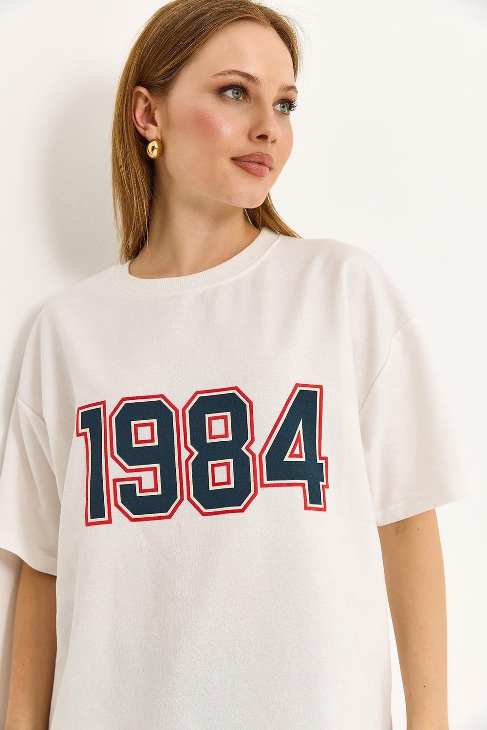 Ekru Baskılı Oversize Tişört