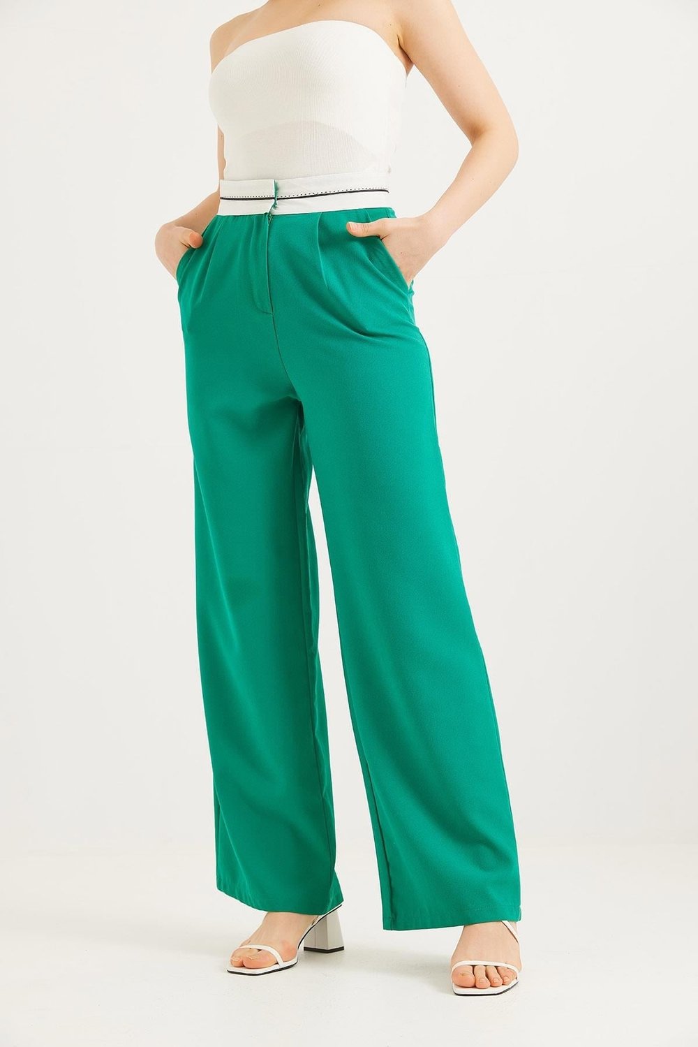 Yeşil Beli Şeritli Pantolon
