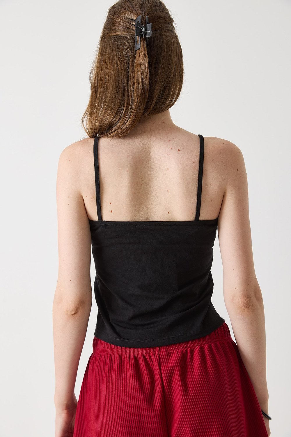 Siyah İnce Askılı Crop Bluz