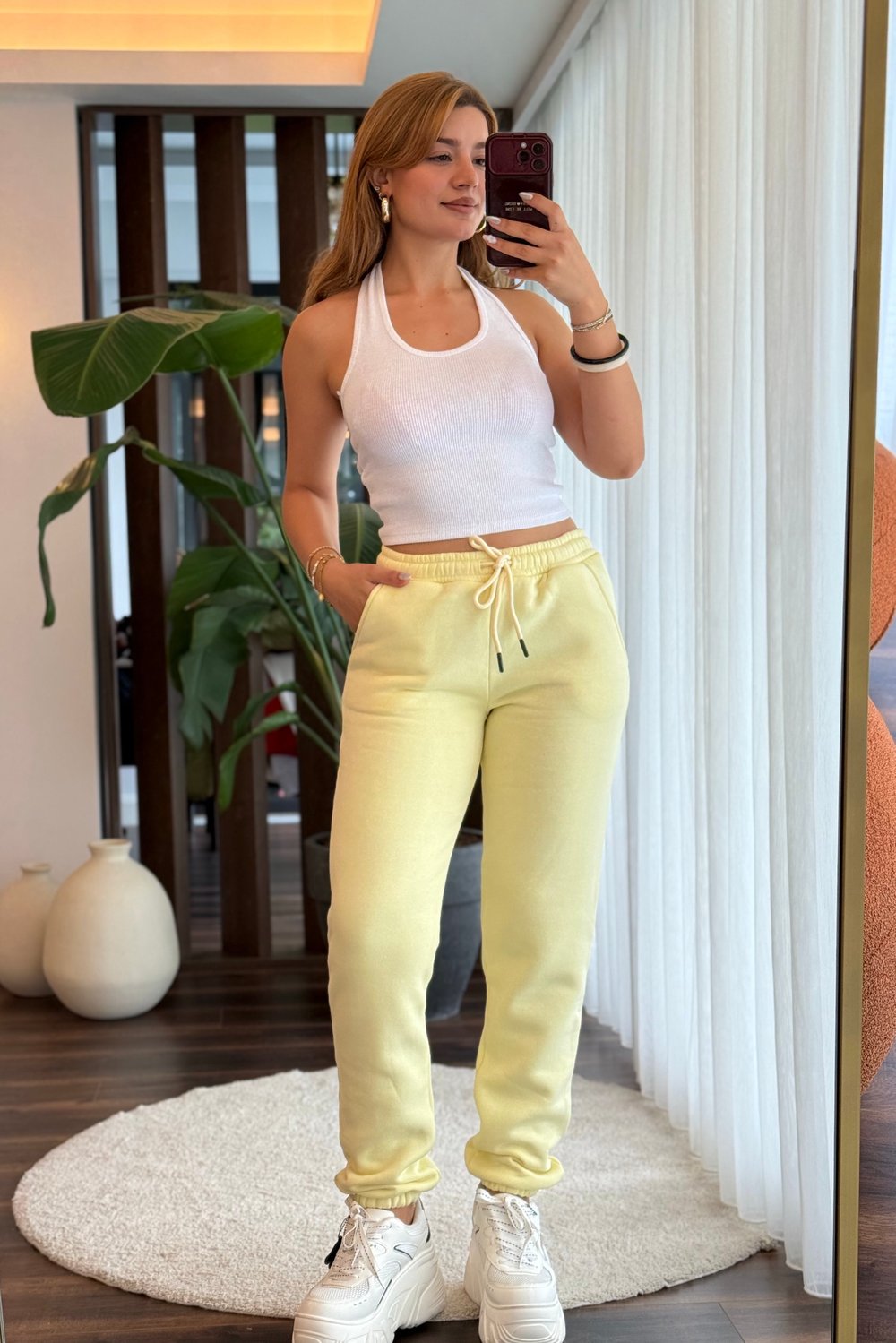 Sarı Beli Bağcıklı Eşofman Pantolon