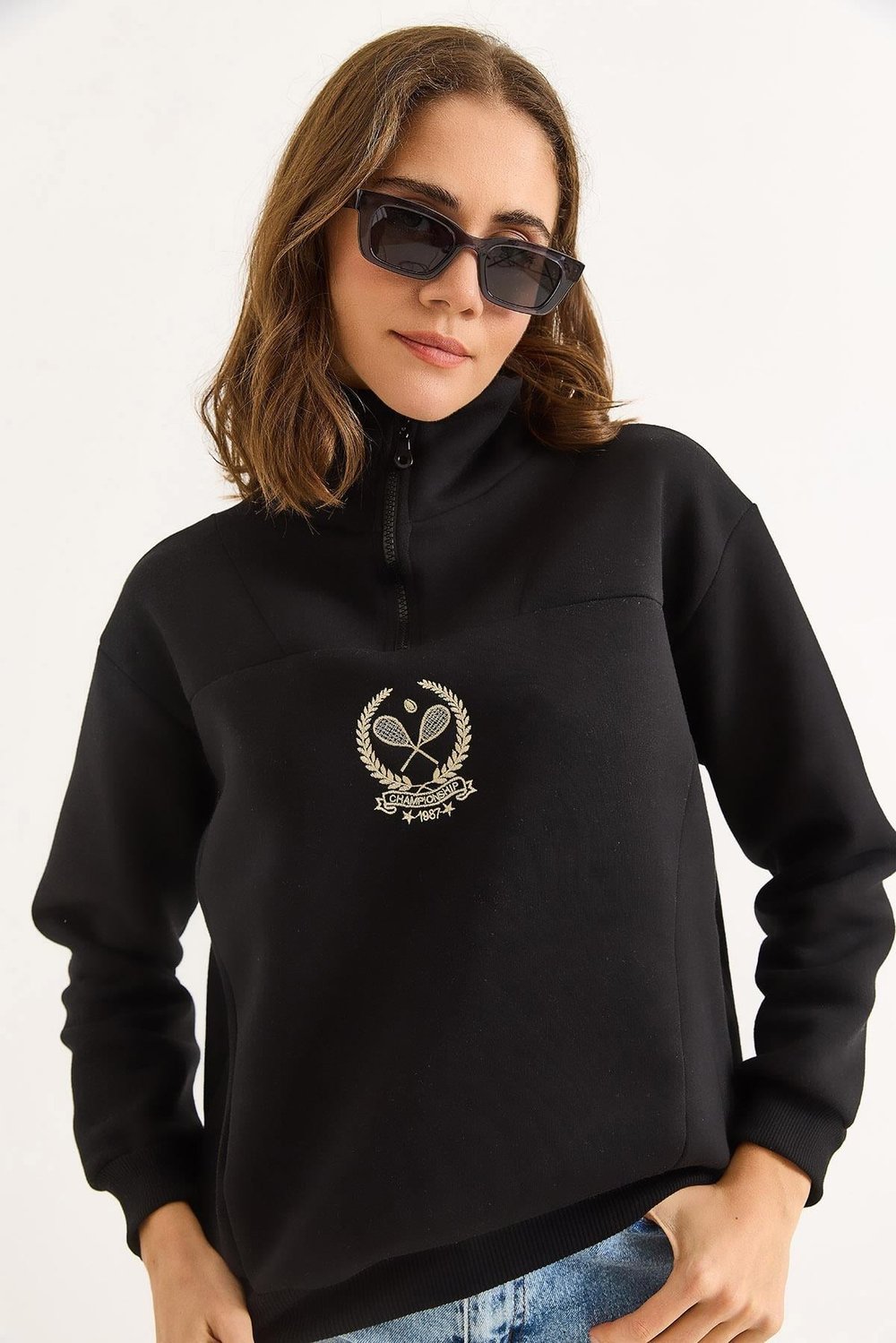 Siyah Fermuarlı Baskılı Sweatshirt