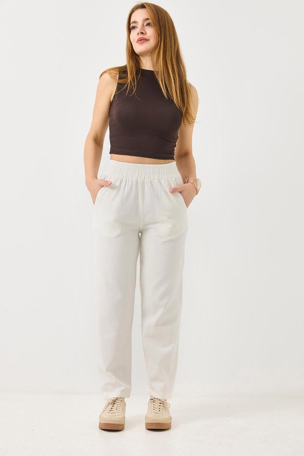 Beyaz Beli Lastikli Mom Pantolon