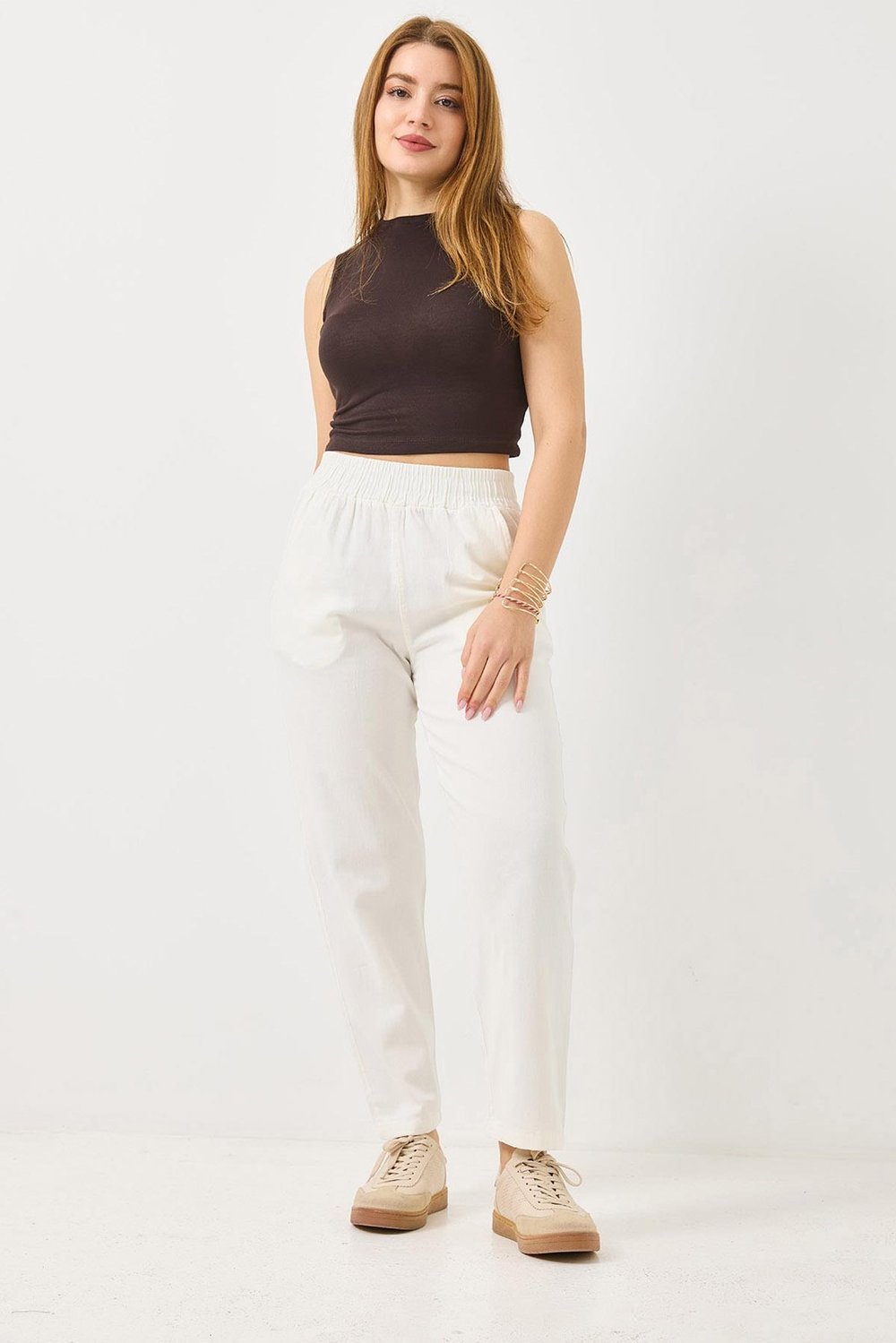 Beyaz Beli Lastikli Mom Pantolon