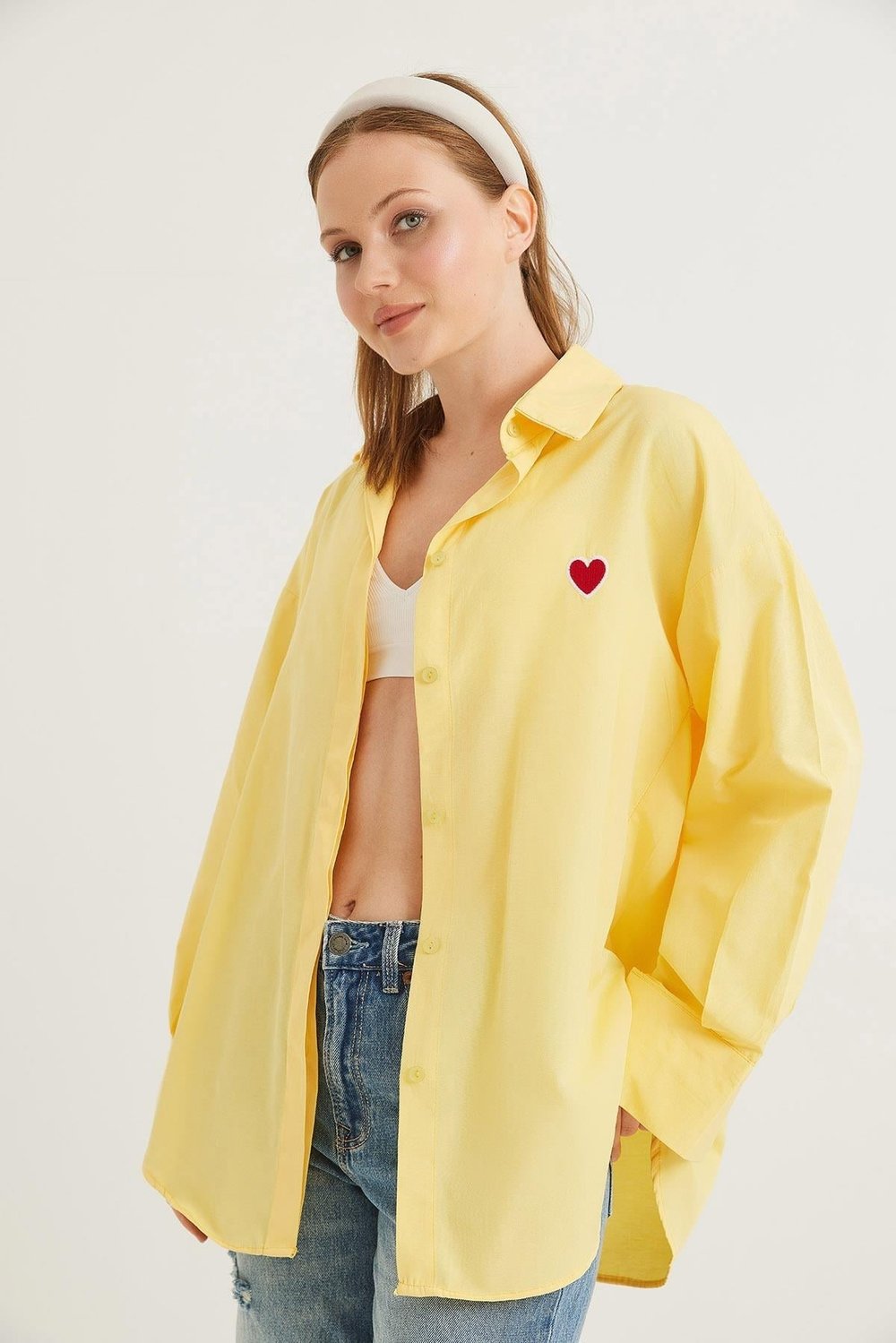 Sarı Kalp Nakışlı Oversize Gömlek