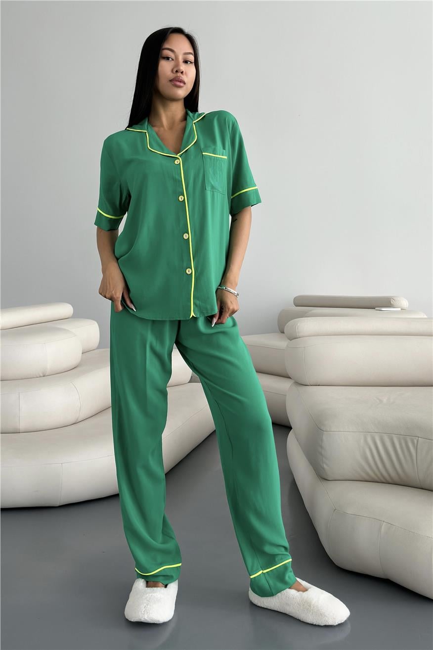 Sonno Luce Zümrüt Yeşili Viskon Kısa Kol Pantolon Pijama Takımı