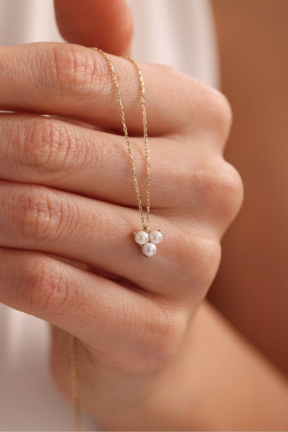 3 Pearlli Minimalist Necklace