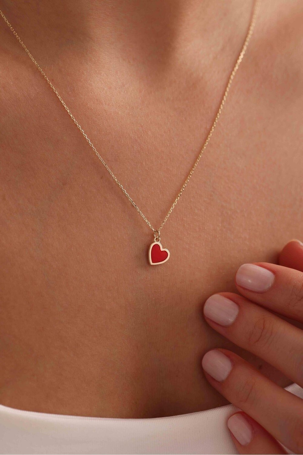 Kırmızı Mineli Kalp Slope Necklace