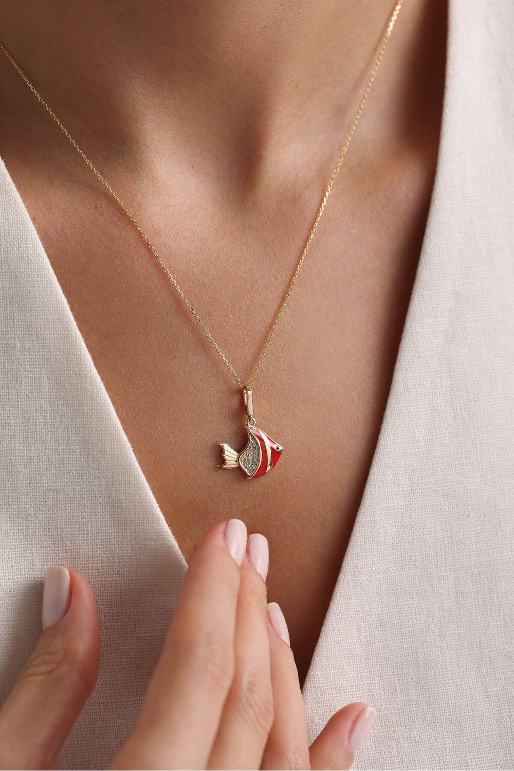 Kırmızı Mineli Stone Balık Kilitli Charm Pendant
