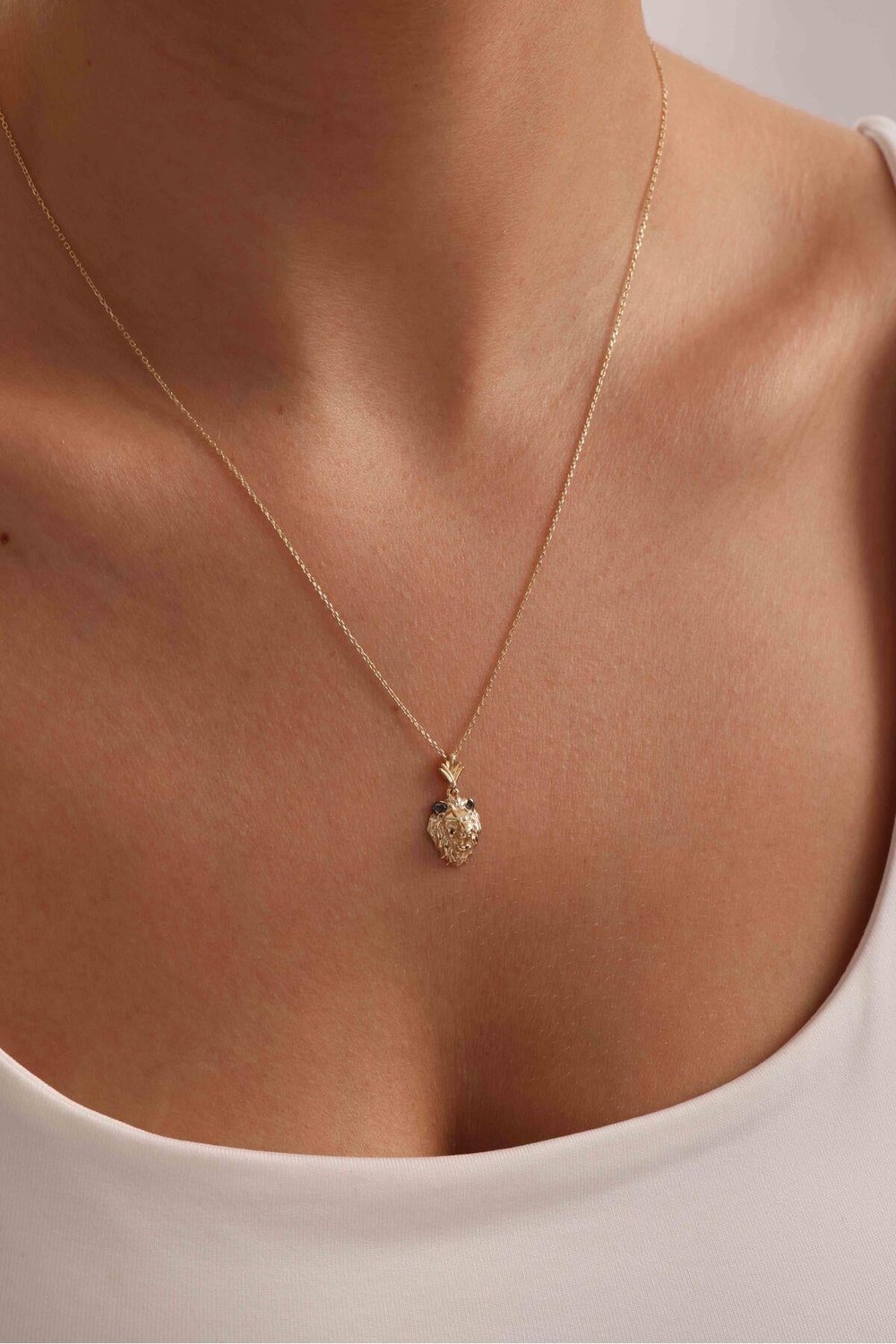 Mini Aslan Necklace