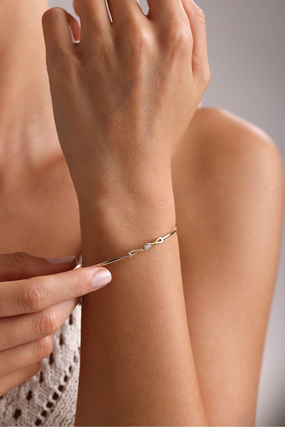 Stone Sonsuzluk Infinity Bangle
